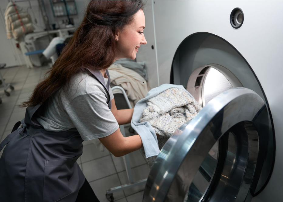 Menjalankan Bisnis Laundry di Usia Muda